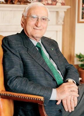 34- Nihat Gökyiğit   Şirketi: Tekfen Holding  2011 sırası: 27
