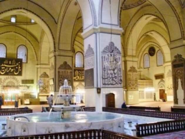 <p>BURSA ULU CAMİİ</p>
