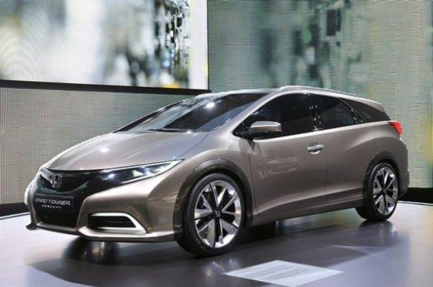 <p>Honda Civic Tourer</p>