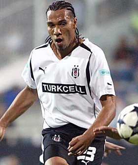 <p>John Carew, Beşiktaş'tan, Olympique Lyon'a: 7,6 milyon Euro</p>