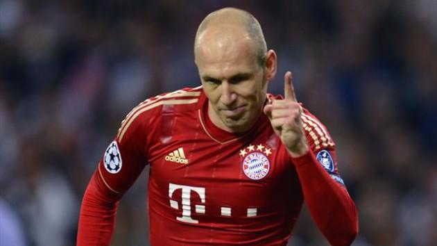 34. Arjen Robben 23 milyon euro