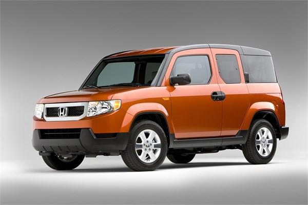 <p><strong>10. Honda Element<br /></strong><br />Puan: 0,9</p>
