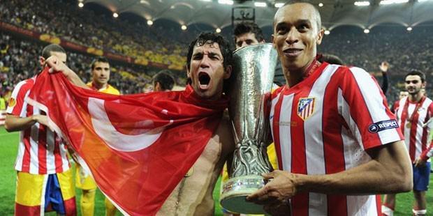- UEFA Avrupa Ligi final maçında Athletic Bilbao'yu Falcao (2) ve Diego'nun golleriyle 3-0 yenen Atletico Madrid, ligde üst üste 12. maçını kazanarak, kupanın sahibi oldu.