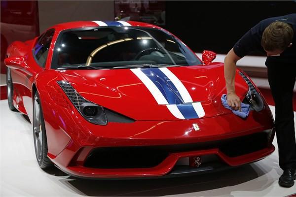 <p>Ferrari</p>