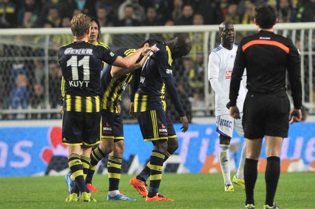 <p>Süper Lig'in 25. haftasında Fenerbahçe ile Kayseri Erciyesspor arasında oynanan mücadelede ilginç bir an yaşandı.</p>