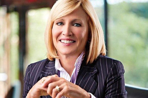 <p>36. Pam Nicholson</p>
<p>Enterprise Holdings Başkanı ve CEO'su</p>