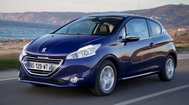 Peugeot 208 1.4 e-HDi Sınıfı: B - 68 hp, 160 nm - Auto 5R, 5 ileri, yarı otomatik Ortalama Tüketim: 3,4 Başlangıç Fiyatı: 44.900 YORUM: Çok az yakıtla, az bir performans. Fiyatı yüksek ama bu sınıfın en modern ve şık aracı. Gençlerin yeni gözdesi olabilir