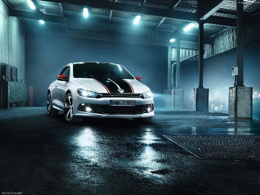 <p>Volkswagen: Scirocco GTS, Golf R Doğuş Otomotiv-Volkswagen Binek Araç, 2012’yi yeni Golf ve efsane Beetle modellerini çıkararak hızlı kapattı. Marka 2013’te de ürün bombardımanına devam edecek. Volkswagen Binek Araç, bu yıl halen satışta bulunan Scirocco modelinin GTS 1.4 TSI 160 beygir DSG versiyonunu ikinci çeyrekte, Golf modenin R versiyonunu da Aralık ayında müşterileriyle buluşturacak.</p>