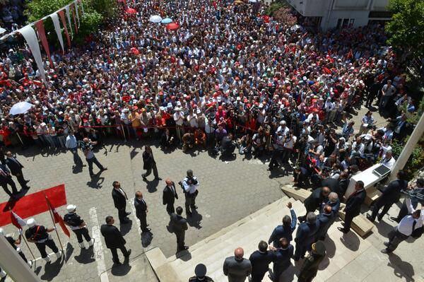 <p>"Tüm Karadeniz adeta cennet gibiydi.Üç vilayette de bayram havası vardı. <span style="line-height: 13pt;">Sizinle bazı gördüklerimi paylaşıyorum"</span></p>