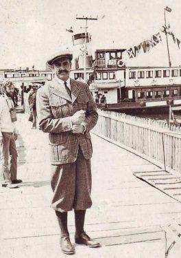 <p>Sean Connery Büyükada'da. (1974 - Murder on the Orient Express filmi çekimlerinden)</p>