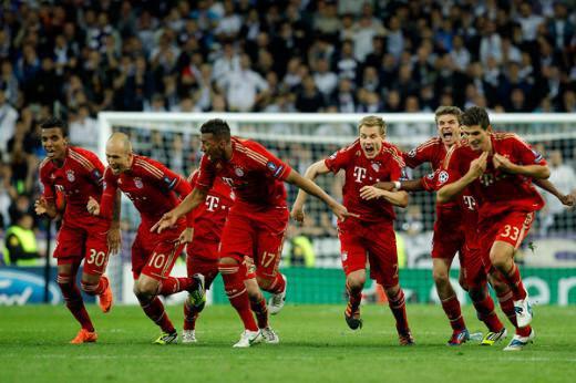6- Bayern Munih  Almanya’nın futbol devi Bayern Munih, adidas ile yaptığı anlaşmayla yıllık 39 milyon dolar alıyor. Kulübün marka değeri ise 192 milyon dolar.