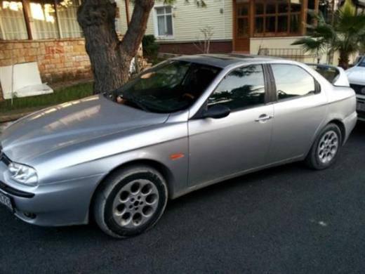 <p><strong>Alfa Romeo 156 2.0 TS 2000</strong><br />Fiyat aralığı: 12 000-15 000 TL</p>
