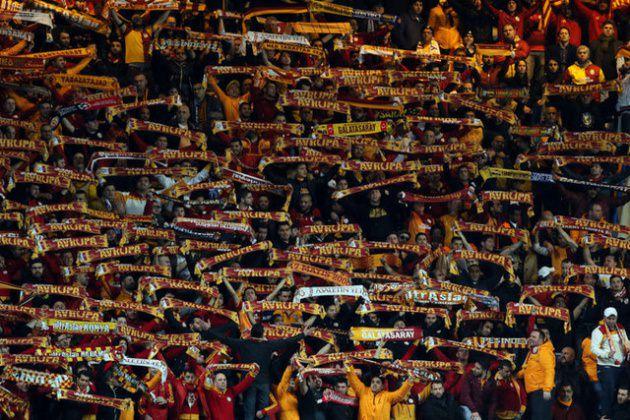 BAKIRKÖY/ GS: %38 - FB: %35 - BJK: %22