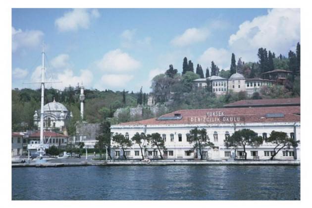 <p>Indiana Üniversitesi, Charles W. Cushman fotoğraf koleksiyonundan eski İstanbul fotoğrafları çıktı. Günümüze kıyasla daha tenha görülen İstanbul'un bu fotoğrafları 1965 yılında çekilmiş.</p>