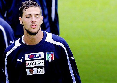 Mattia Destro     21 - Roma