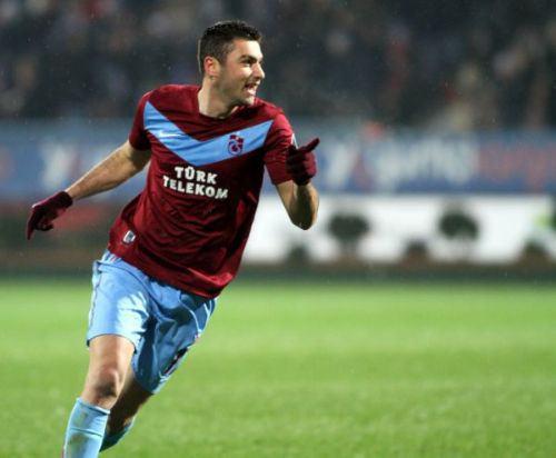 Galatasaray Trabzonspor´u pilot takımı olarak kaydetti.