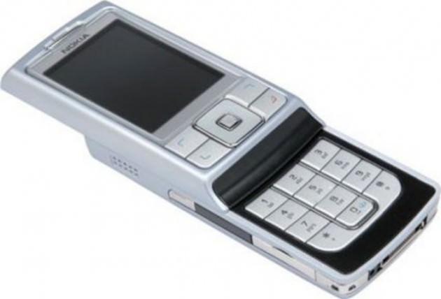 <p>2005-Nokia 6270</p>
