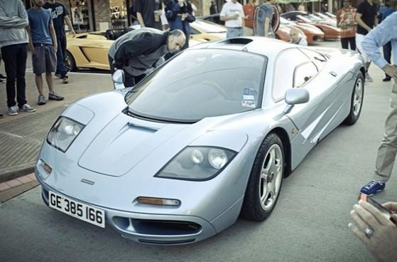 <p>14. Bugatti Veyron</p>