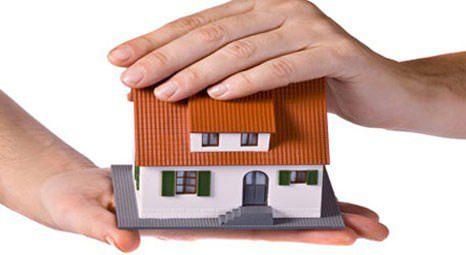 <p><strong>1 adet riskli yapı bulunan il ve ilçeler;</strong><br /><br />Ergani (Diyarbakır)<br />Finike (Antalya)<br />Genç (Bingöl)<br />Göksun (Kahramanmaraş)<br />Gümüşova (Düzce)<br />Gürsu (Bursa)<br />Güzelbahçe (İzmir)<br />Hacıbektaş (Nevşehir)<br />Havsa (Edirne)<br />Havza (Samsun)<br />Kadirli (Osmaniye)<br />Karacabey (Bursa)<br />Karamanlı (Burdur)<br />Karpuzlu (Aydın)<br />Kaynarca (Sakarya)<br />Kaynaşlı (Düzce)<br />Keles (Bursa)<br />Kelkit (Gümüşhane)<br />Kemer(BURDUR)<br />Keşan (Kırklareli)<br />Kırklareli<br />Kilis<br />Korkuteli (Antalya)<br />Köyceğiz (Muğla)<br />Mecitözü (Çorum)<br />Meriç (Edirne)<br />Mudurnu (Bolu)<br />Niksar(Tokat)<br />Ovacık(TUNCELİ) </p>