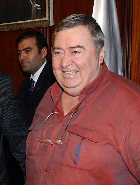 <p>23 Şubat 2013<br /><br />Oyuncu ve seslendirme sanatçısı Osman Gidişoğlu hayatını kaybetti. </p>