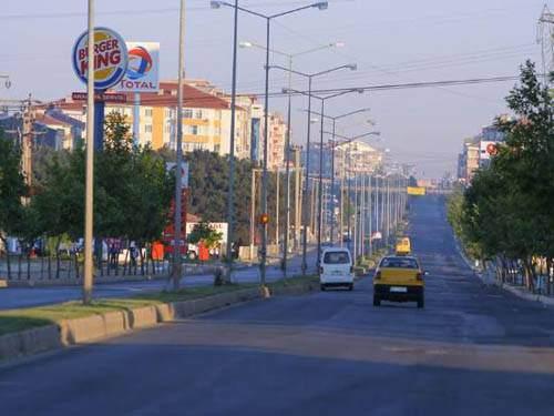 <p>Çorlu Nüfusu: 190 Bin 792 Bağlı olduğu il: Tekirdağ</p>