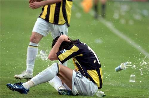 Feldkamp sonrası altyapı hocası Cevat Güler idaresinde çıktığı maçta Galatasaray, ezeli rakibini yenmiş ve şampiyonluk kupasının kulpunu tutmuştu. Kazandı da...