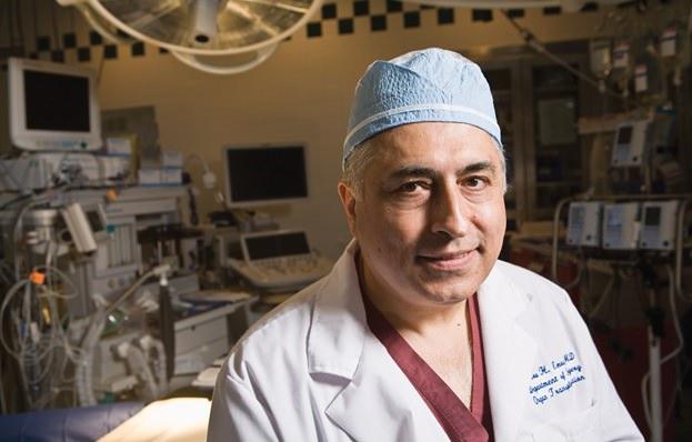 <p>Dr. Şükrü Emre</p>