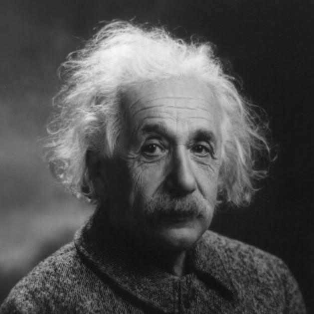 <p>Yalnızca iki şey sonsuzdur; evren ve insanın ahmaklığı. Bu arada evrenden o kadar da emin değilim. Albert Einstein</p>