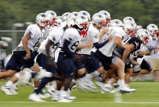 8- New England Patriots  Amerikan Futbol Ligi takımlarından New England Patriots’un marka değeri 188 milyon dolar.