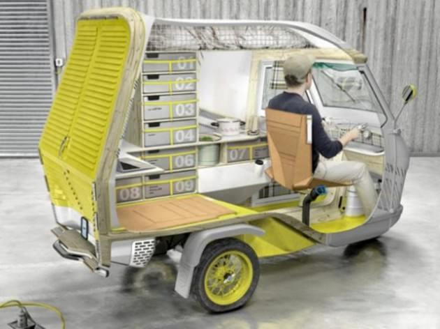 Alman mühendisin tasarladığı üç tekerlekli tek kişilik motorlu karavan tek kişilik tatiller için ideal
