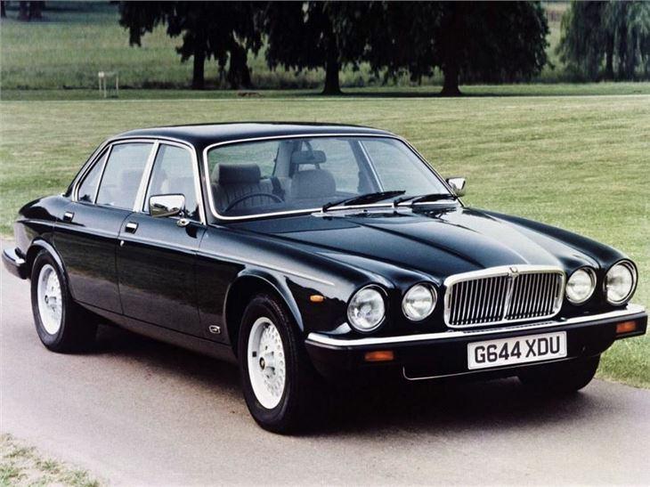 <p>Jaguar XJ</p>

