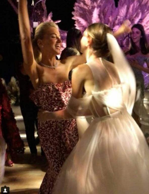 <p>Burcu Esmersoy</p>
