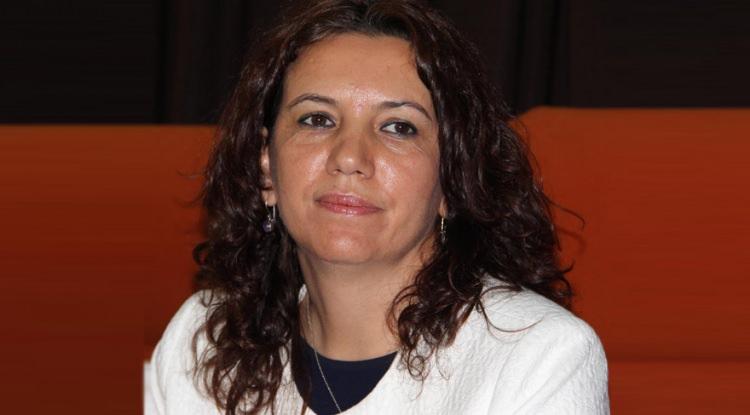 <p><strong>5-Selma Irmak</strong></p>
<p>Aynı mitingde “rehber Apo’nun Nevruz’unu kutluyorum, Nevruz’un kutlu olsun lider Apo, Nevruz şehitlerini anıyoruz, onların sayesinde birlikteyiz...”</p>
<p> </p>