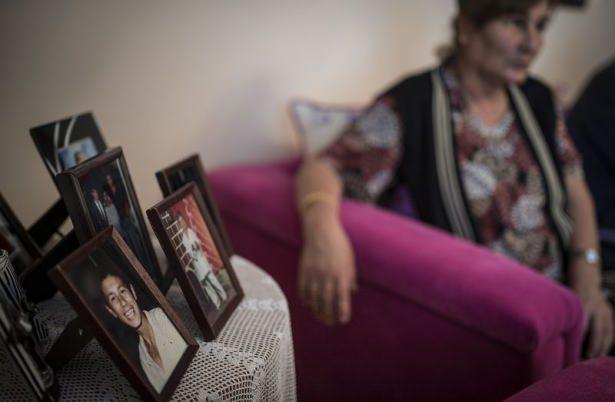 <p>Yoksa amatörden de boşuna olursunuz ve milli takıma bir daha gidemezsiniz. O zaman her şey biter. O yüzden 'Aşk şarabı acıdır, içme şaşkın' diyorum" ifadelerini kullandı.</p>