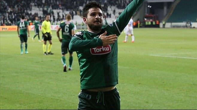 <p>Ömer Ali Şahiner, Konyaspor'dan Zenit'e</p>
