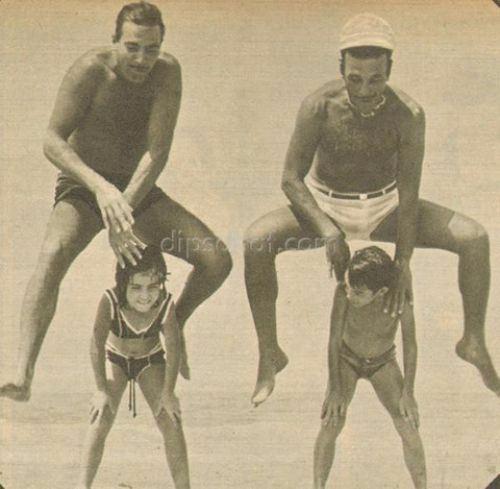 <p>1967 Ayhan Işık ve Sadri Alışık, Kilyos'ta çocuklarıyla oynarken…</p>

<p> </p>
