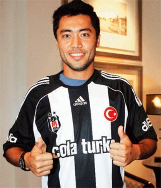 <p>Rodrigo Tabata - Yaşı: 34 - Takımı: Al Sadd (Katar)</p>
