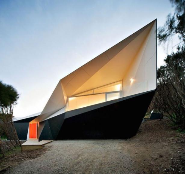 <p>Klein Bottle House (Rye, Victoria, Australia)</p>

<p> </p>
