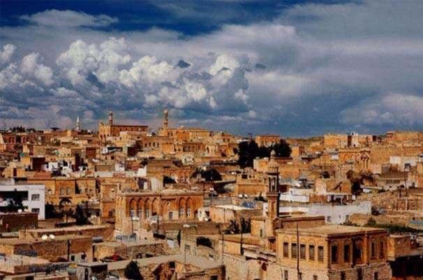 <p><strong>Midyat, Mardin</strong></p>

<p>Nüfus: 108.242</p>
