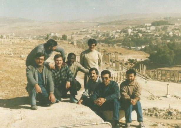 <p>Ürdün Üniversitesi'nden bir hatıra.</p>
