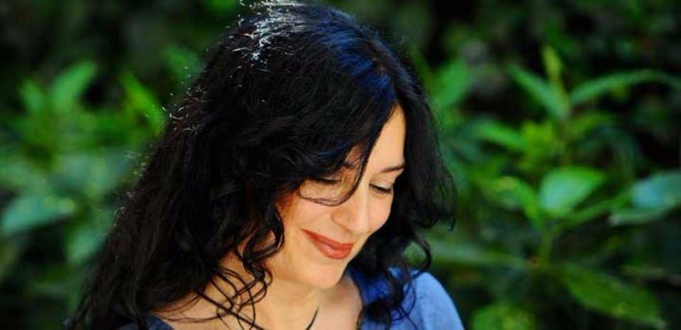 <p><strong>Nazan Bekiroğlu</strong></p>

<p>2016 kazancı: 240 bin TL<br />
Baskı adedi: 100 bin<br />
Cirosu: 1.600.000 TL</p>
