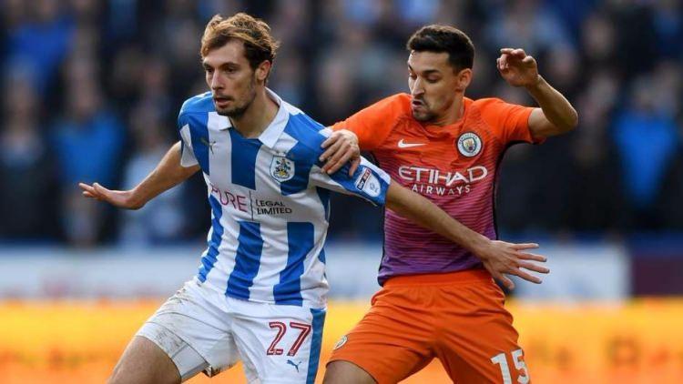 <p>JESUS NAVAS | Manchester City</p>
