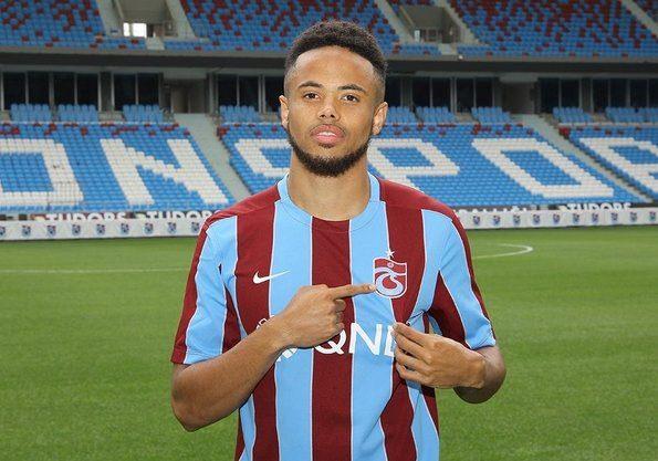 <p>Theo Bongonda - Celta Vigo =====> Trabzonspor - 400 bin Euro</p>
