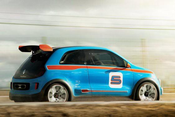 <p>İkizi olan Twin’Z gibi Twin’Run da modern ve eğlenceli bir şehir otomobili.</p>