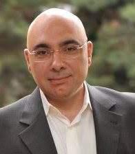 <p>Ali Hakan<br />bitti gitti.. neyse ki...</p>