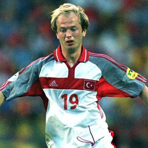 Abdullah Ercan Oynadığı takımlar: Fenerbahçe-Galatasaray, Trabzonspor