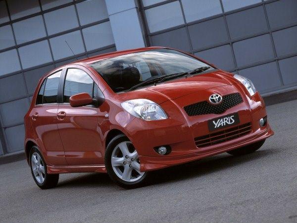 <p>Ayrıca Toyota`da Yeni Corolla’da 2 bin TL’ye, Yeni Yaris’te 1.750 TL’ye, Hilux’ta 1.600 TL’ye ve Auris’te ise 2 bin 500 TL’ye varan indirimler de yer alıyor.</p>