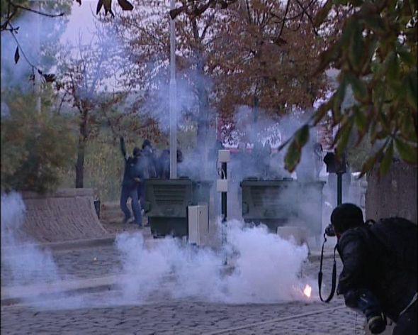 4-Gözaltına alınan 10 eylemciden 4'ü ODTÜ öğrencisi.