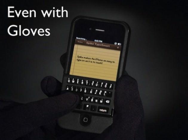 iPhone'ların dokunmatik klavyesine bir türlü alışamadıysanız bu ürün tam size göre. KickStarter üzerinden bütçe toplamaya başlayan bir oluşum, Spike TypeSmart keyboard ile eskiyi özleyenleri fazlasıyla mutlu edecek yeni bir ürün çıkarıyor Şubat ayında.