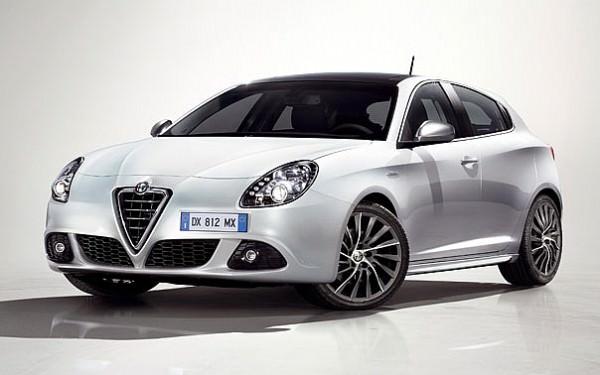 Alfa Romeo, tüm ürün yelpazesi için geçerli olan ve Koç Fiat Kredi desteğiyle hayata geçen Aralık ayı kampanyasıyla dikkat çekiyor.